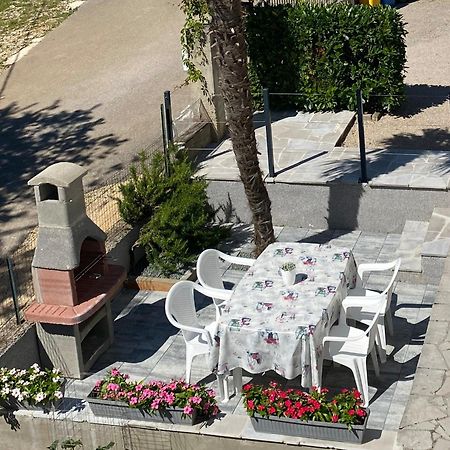Apartmani Foresta Kras Экстерьер фото