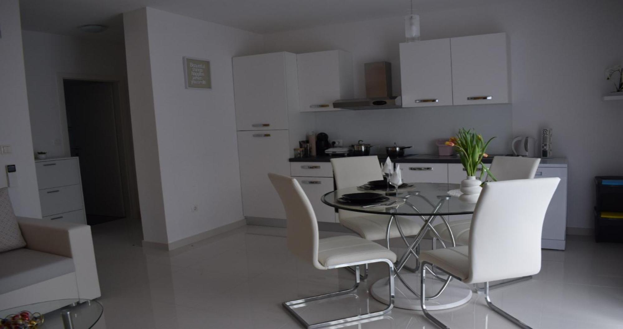 Apartmani Foresta Kras Экстерьер фото