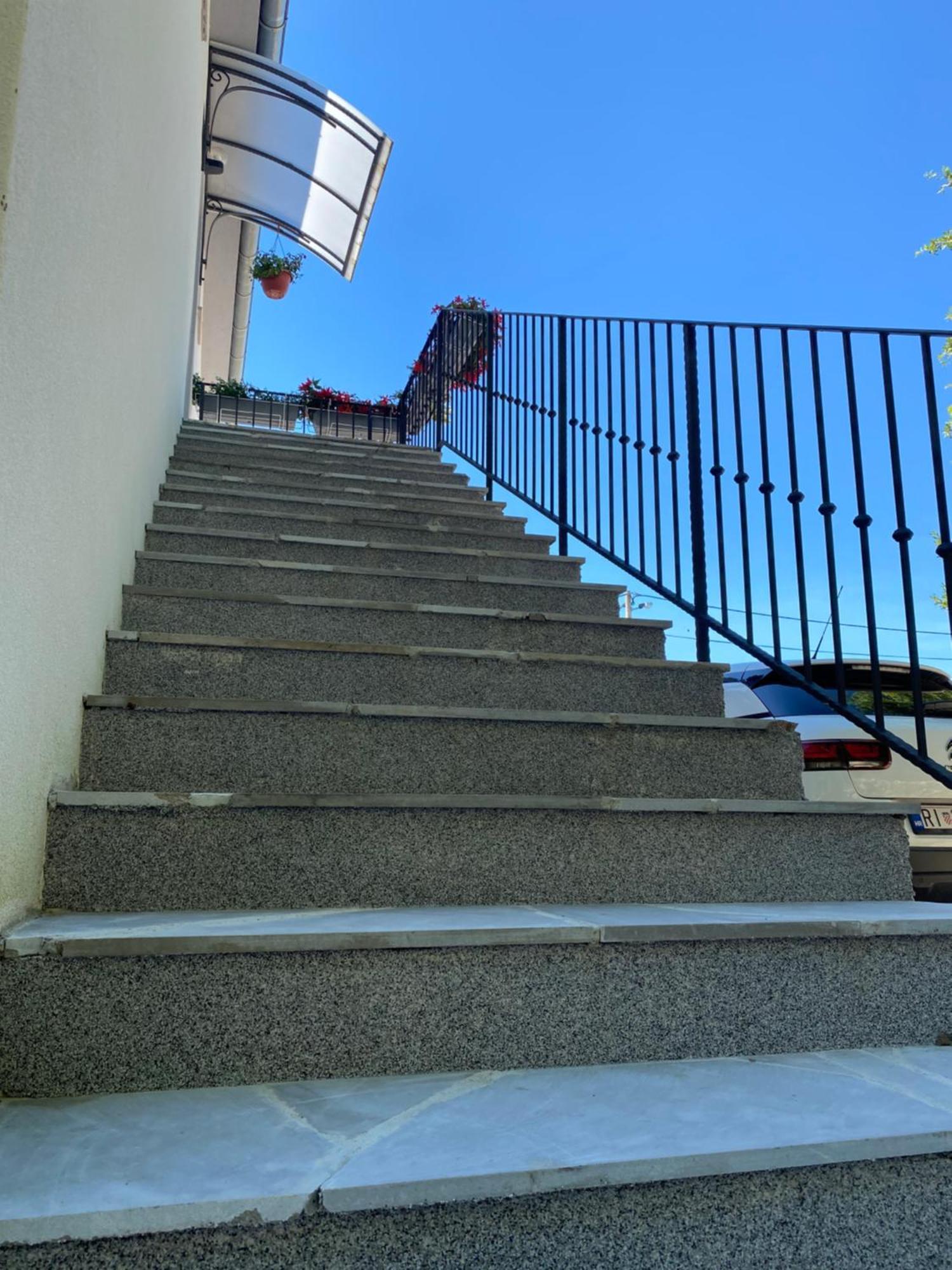Apartmani Foresta Kras Экстерьер фото